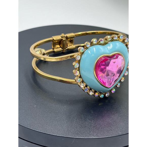 Betsey Johnson Signed Candy Land Pink Heart Rhinestone Blue Enamel Bangle - Picture 4 of 16
